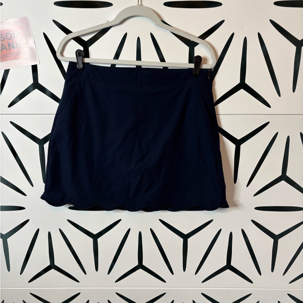 Walter Hagen Navy Golf Skort Size 8 Scalloped Hem w/ Pockets Side Zip